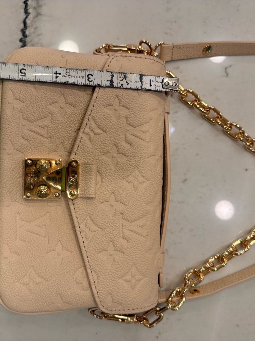 Beige Embossed Leather Crossbody Bag with Gold Chain - Picture 3 of 6